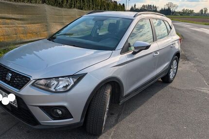 Seat Arona 44.800 km 14.100 &euro; Adelsdorf 91325
