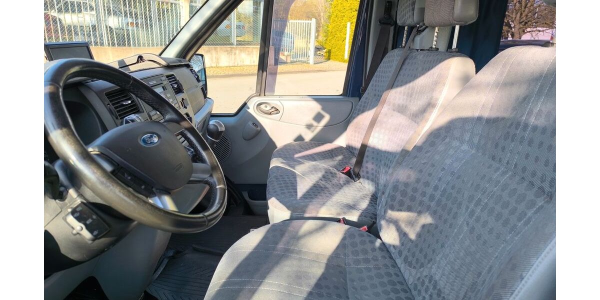 Ford Transit 299.000 km 7.990 &euro; Lügde 32676