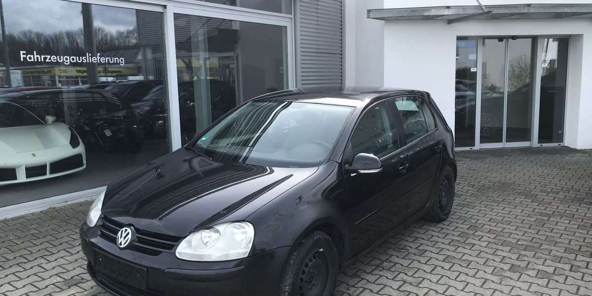 VW Golf 210.000 km 1.480 &euro; Wendlingen am Neckar 73240