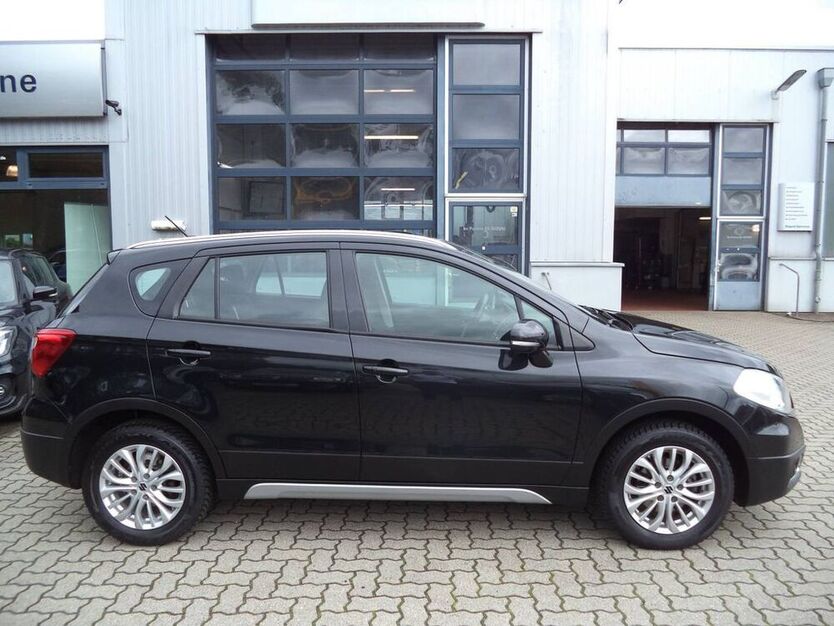 (SX4) S-Cross