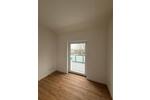 Dachgeschoßwohnung Friedrichsdorf - 4 Zimmer, 140 m&sup2;, 1.900&euro; | Angebot:25268930