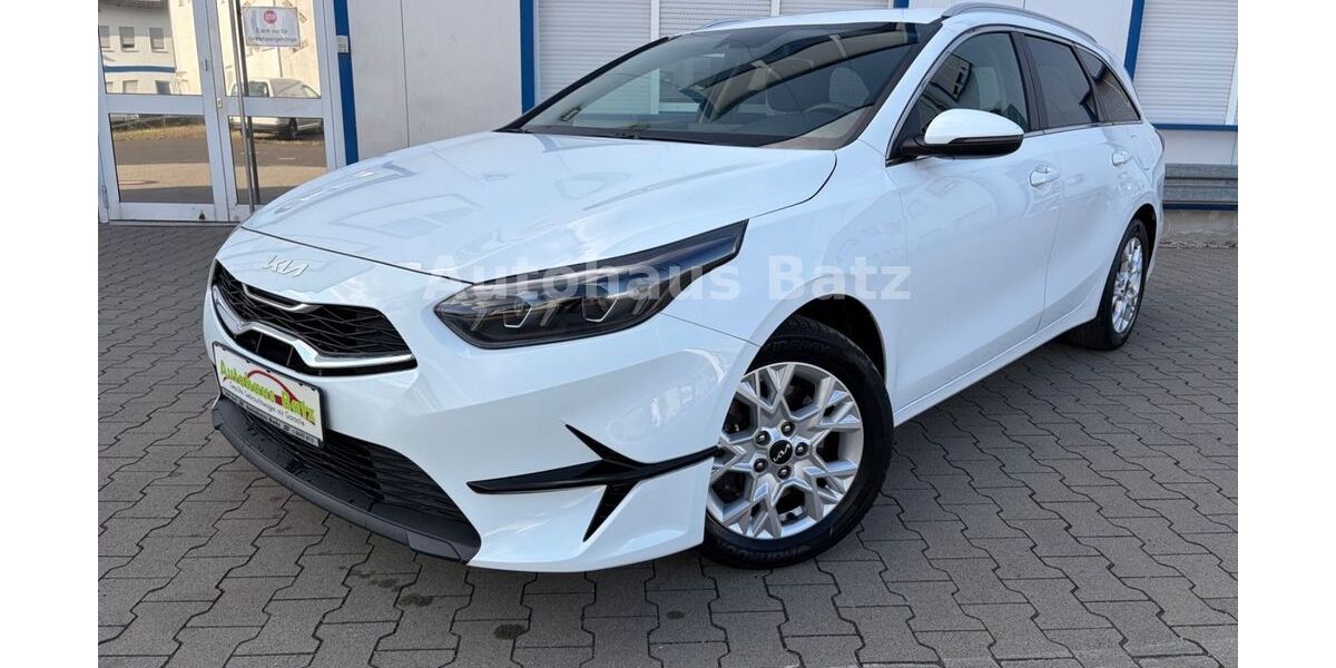 Kia ceed Sportswagon 44.000 km 16.990 &euro; Dörth 56281