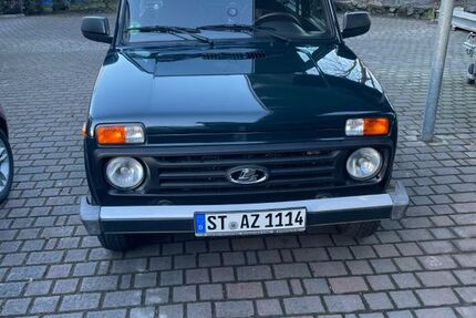 Lada Niva 9.769 km 18.999 &euro; Hopsten 48496