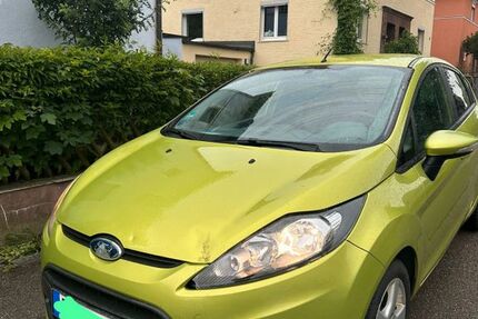 Ford Fiesta 130.000 km 2.750 &euro; Ansbach 91522
