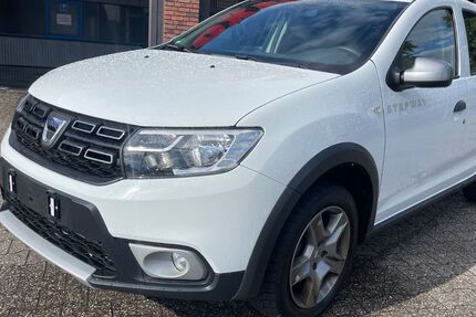 Dacia Sandero 92.000 km 7.999 &euro; Mönchengladbach 41238