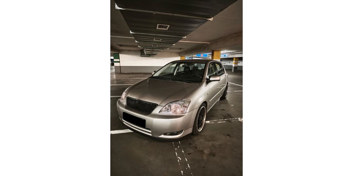 Toyota Corolla 173.000 km 15.000 &euro; Oldendorf 25588