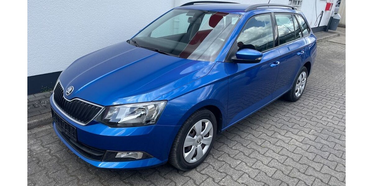 Skoda Fabia 72.300 km 9.990 &euro; Zehnhausen 56477