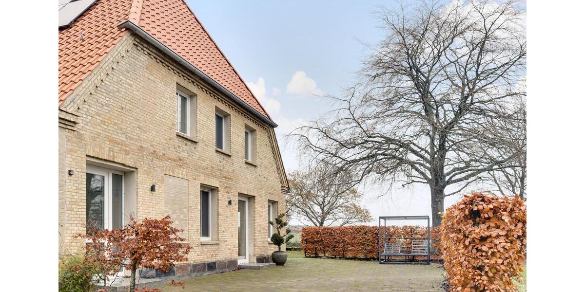 Reihenhaus Rieseby - 5 Zimmer, 206 m&sup2;, 2.300&euro; | Angebot:26230629