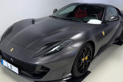 Ferrari 812 7.700 km 380.800 &euro; Friedberg (Hessen) 61169
