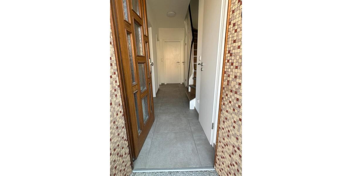 Reihenhaus Erkelenz - 5 Zimmer, 130 m&sup2;, 1.400&euro; | Angebot:25844197