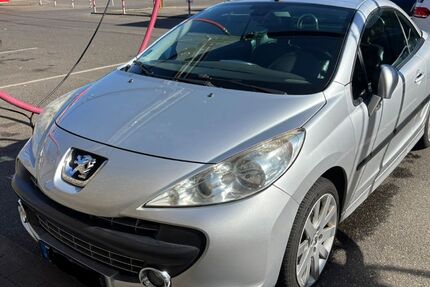 Peugeot 207 136.000 km 1.900 &euro; Krefeld 47804
