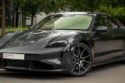 Porsche Taycan 23.954 km 159.930 &euro; Berlin 10587