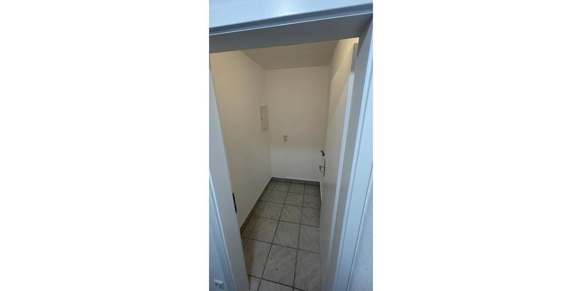 Etagenwohnung Niefern-Öschelbronn Öschelbronn - 3 Zimmer, 84 m&sup2;, 260.000&euro; | Angebot:27289699