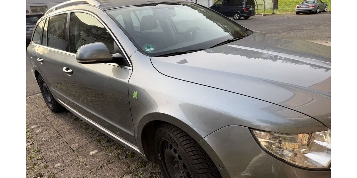 Skoda Superb 245.000 km 5.500 &euro; Münster 48147