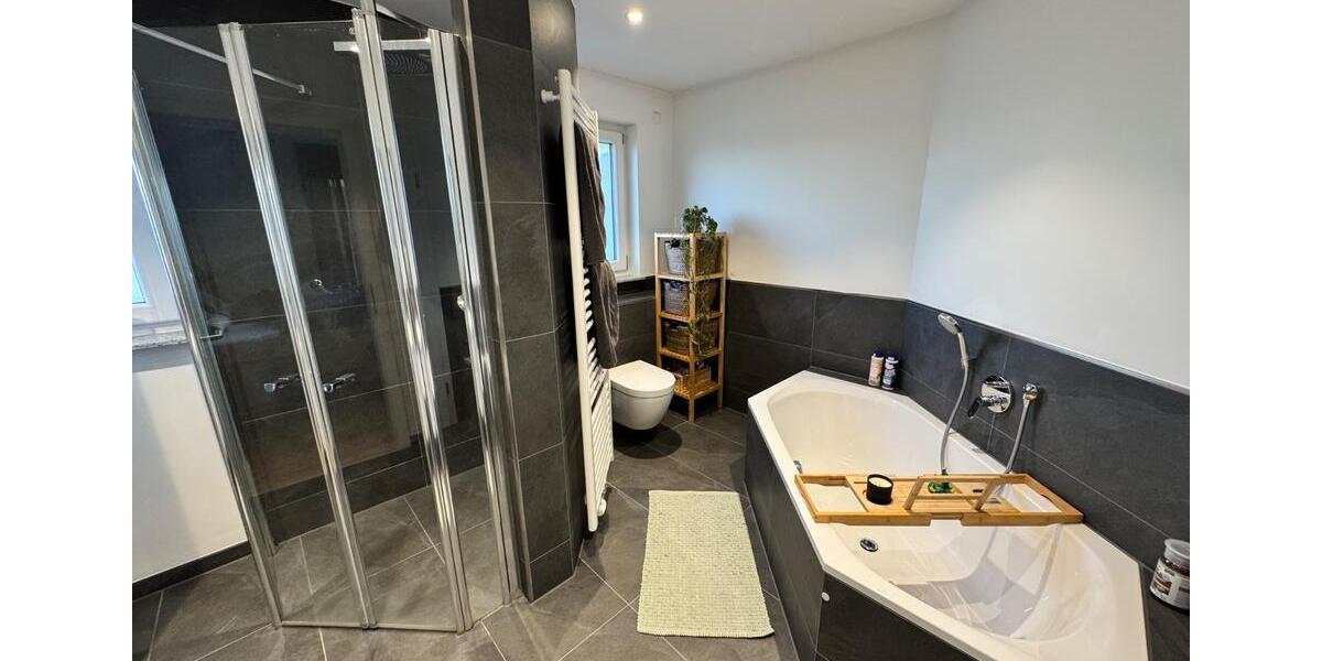 Exklusives Penthouse mit 3,5 Zimmer und Dachterasse in Besigheim 3.5 zimmer