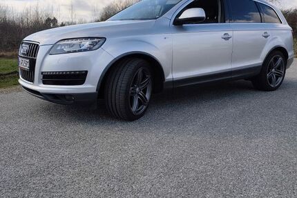 Audi Q7 184.500 km 18.700 &euro; Ahrensbök 23623
