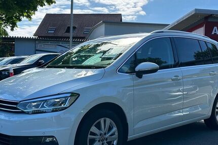VW Touran 138.342 km 25.990 € Obersulm 74182