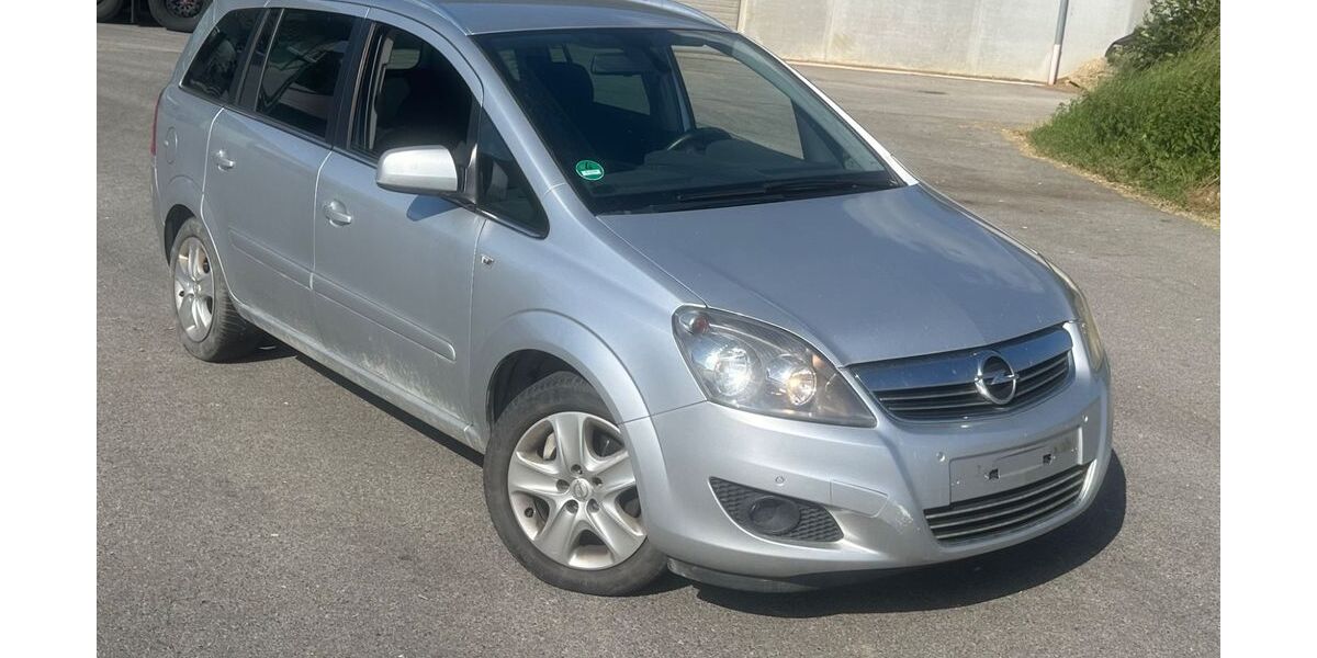 Opel Zafira 185.000 km 1.900 &euro; Nürnberg 90478