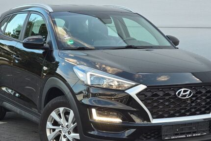 Hyundai TUCSON 74.213 km 16.500 &euro; Wiesbaden 65201