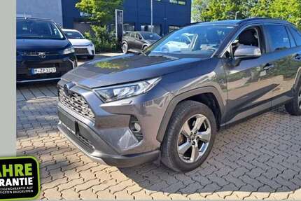 Toyota RAV 4 76.582 km 24.990 € München 80687