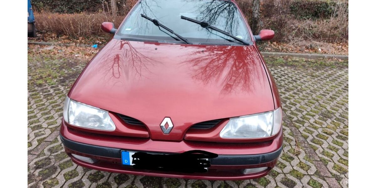 Renault Megane 129.000 km 540 &euro; Herzogenrath 52134
