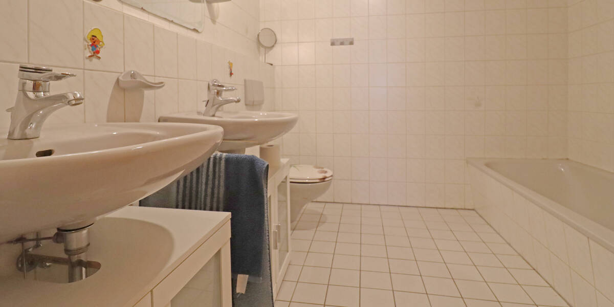 Mehrfamilienhaus, Wohnhaus Lüchow Ranzau - 1 Zimmer, 395 m&sup2;, 290.000&euro; | Angebot:25687223