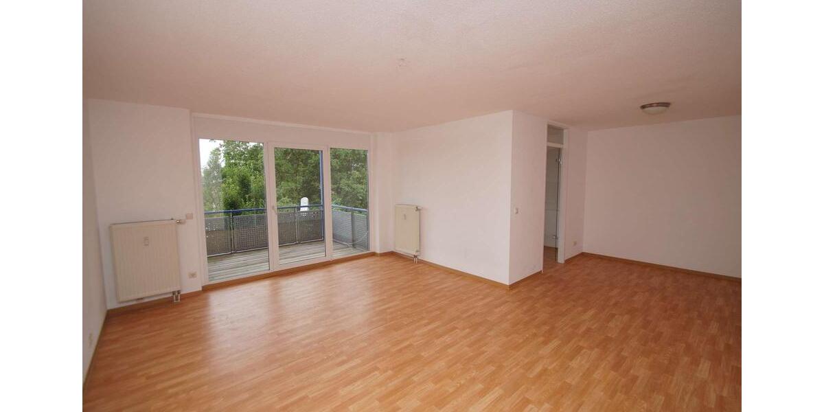 Etagenwohnung Jessen (Elster) - 4 Zimmer, 98 m&sup2;, 625&euro; | Angebot:26199626