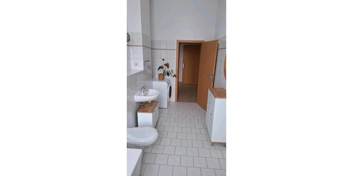 Etagenwohnung Rathenow - 1 Zimmer, 50 m&sup2;, 520&euro; | Angebot:26302983