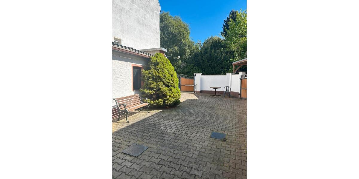 Mehrfamilienhaus, Wohnhaus Teuchern - 7 Zimmer, 249 m&sup2;, 100.000&euro; | Angebot:20715662