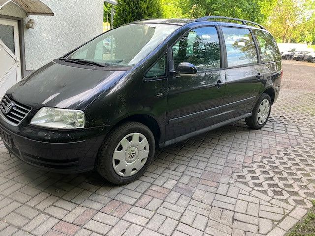VW Sharan 350.000 km 1.349 &euro; Sangerhausen 06526