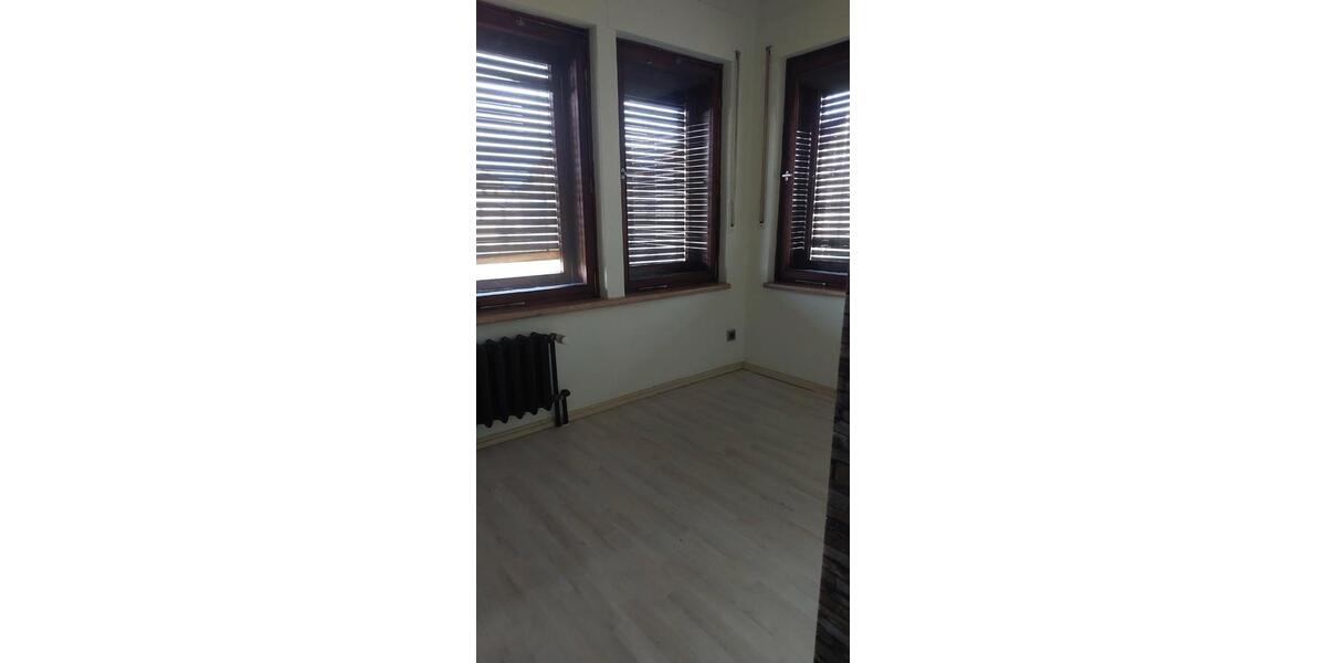 Reihenhaus Leipzig Mitte - 6 Zimmer, 130 m&sup2;, 350.000&euro; | Angebot:26552710