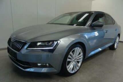 Skoda Superb 210.000 km 12.300 &euro; Nürnberg 90471