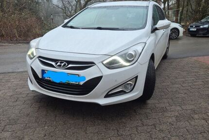 Hyundai i40 140.000 km 6.800 &euro; Kronberg 61476