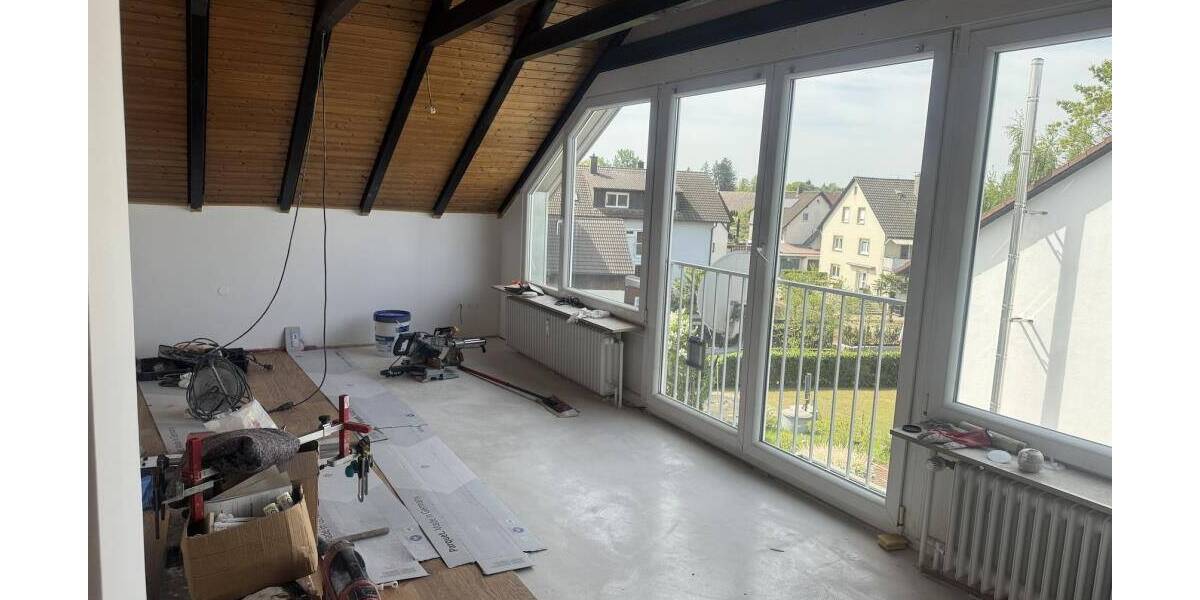 Etagenwohnung March-Holzhausen Holzhausen - 3 Zimmer, 81 m&sup2;, 1.050&euro; | Angebot:26378427