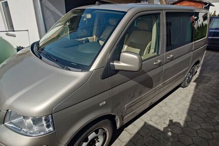 VW T5 Multivan 295.000 km 12.500 &euro; Schongau 86956