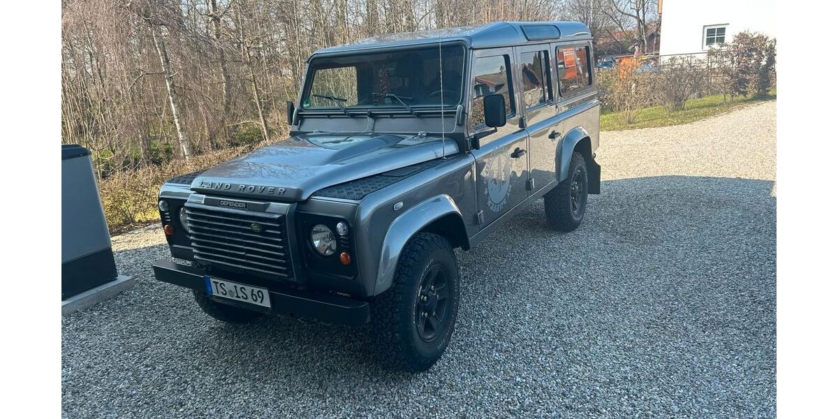 Land Rover Defender 137.500 km 22.900 &euro; Übersee 83236