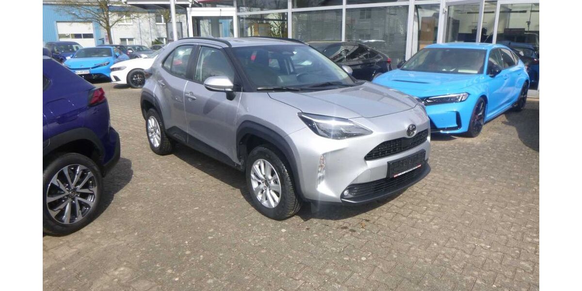 Toyota Yaris Cross 8.950 km 25.890 &euro; Ettlingen-Bruchhausen 76275