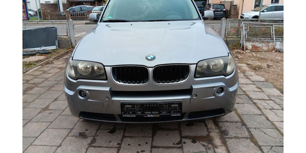 BMW X3 330.000 km 1.699 € Kuchenheim 53881