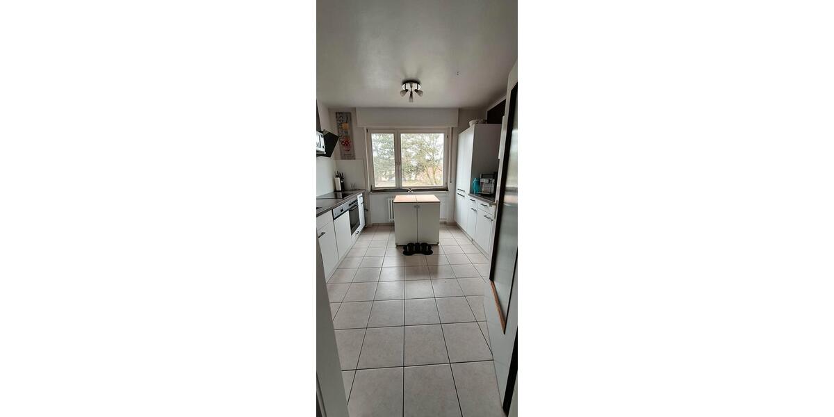 Etagenwohnung Ingelheim am Rhein - 3 Zimmer, 85 m&sup2;, 260.000&euro; | Angebot:26863946