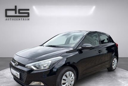 Hyundai i20 71.516 km 7.990 &euro; Grevenbroich 41515