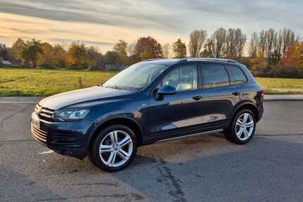 VW Touareg 178.000 km 17.800 &euro; Herzogenaurach 91074
