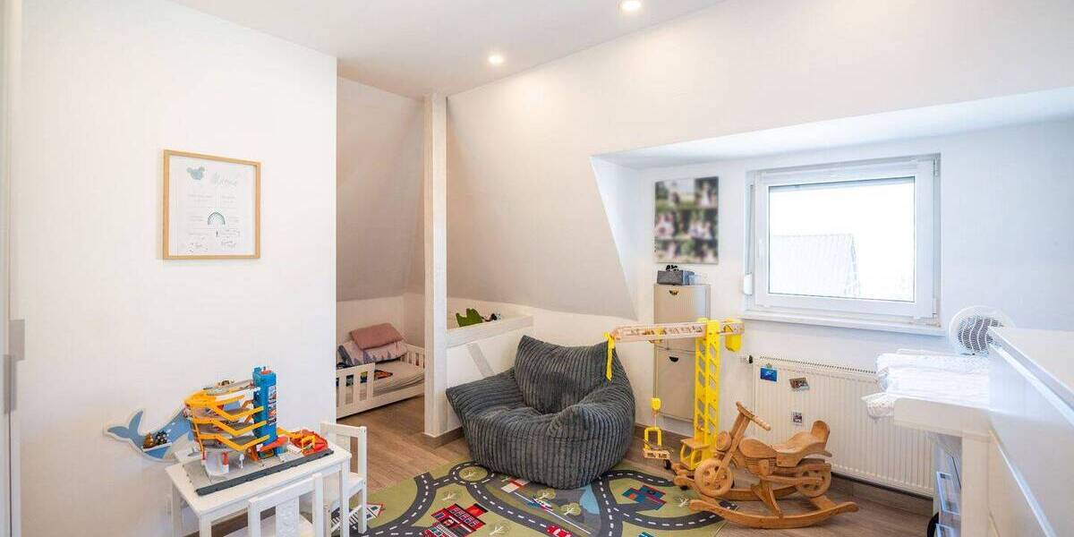 Etagenwohnung Rudolstadt Cumbach - 3 Zimmer, 89 m&sup2;, 149.000&euro; | Angebot:25929531
