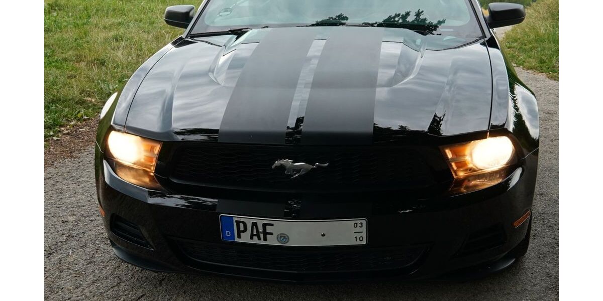 Ford Mustang 89.600 km 15.999 &euro; Gerolsbach 85302