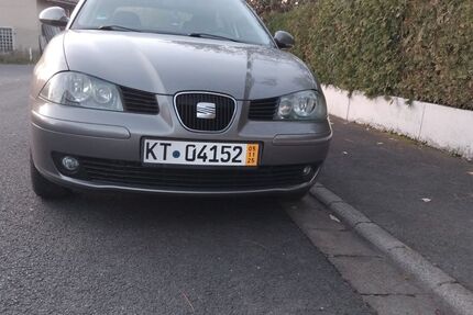 Seat Ibiza 76.466 km 2.500 &euro; Prichsenstadt 97357