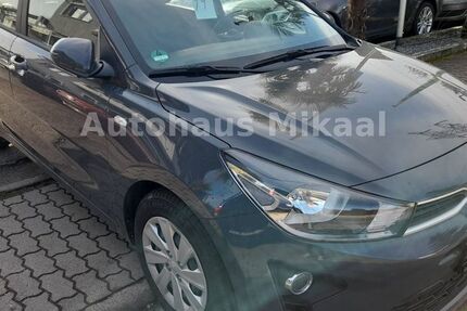 Kia Rio 6.090 km 14.499 € Ketsch 68775