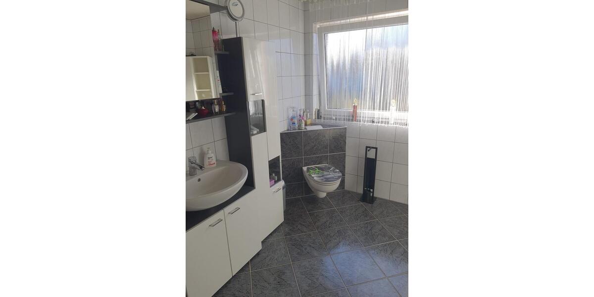Mehrfamilienhaus, Wohnhaus Bremerhaven Schiffdorferdamm - 500.000&euro; | Angebot:27092395
