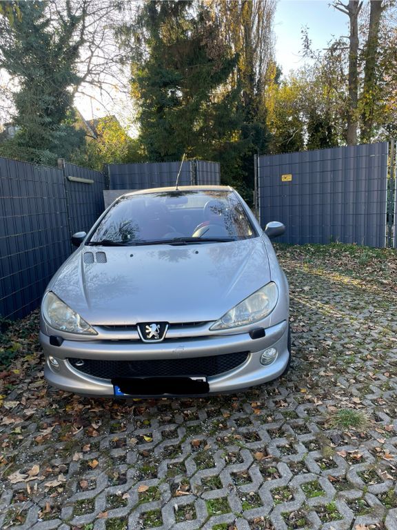 Peugeot 206 157.000 km 790 € Herne 44627