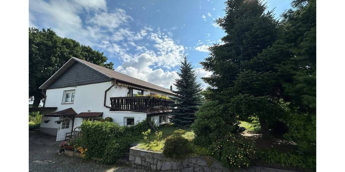 Ihre eigenen 4-Wände, Doppelhaushälfte mit Garten & Garage - charmante unweit von ESMC 6 zimmer