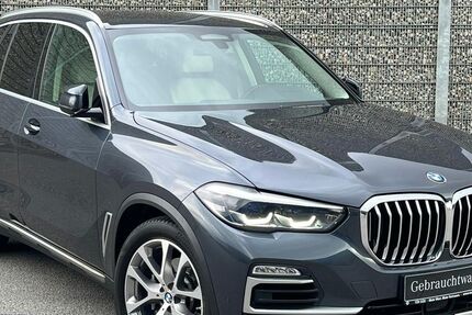 BMW X5 175.000 km 40.000 € München 81243