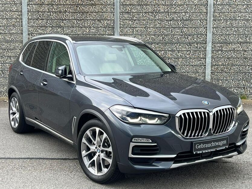 BMW X5 175.000 km 40.000 € München 81243